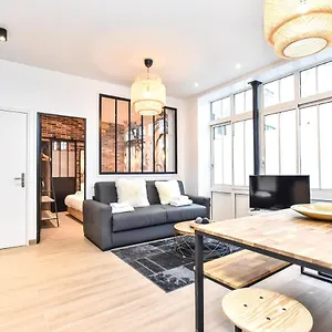 Cmg - Rochechouart Barbès Appartement Paris