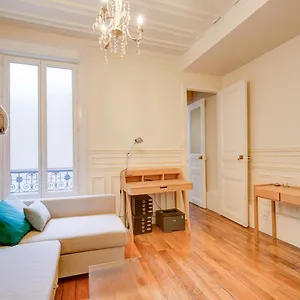 Le Petit Panthéon Cosy 2 Pièces Au Coeur De Appartement Paris