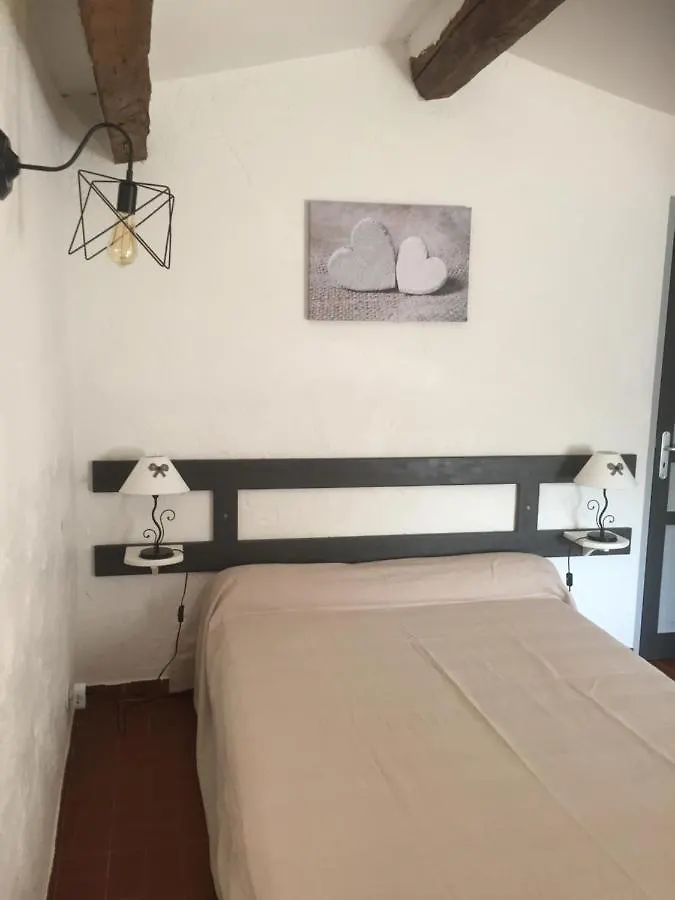 Holiday home Gites De Fontroussiere Flayosc